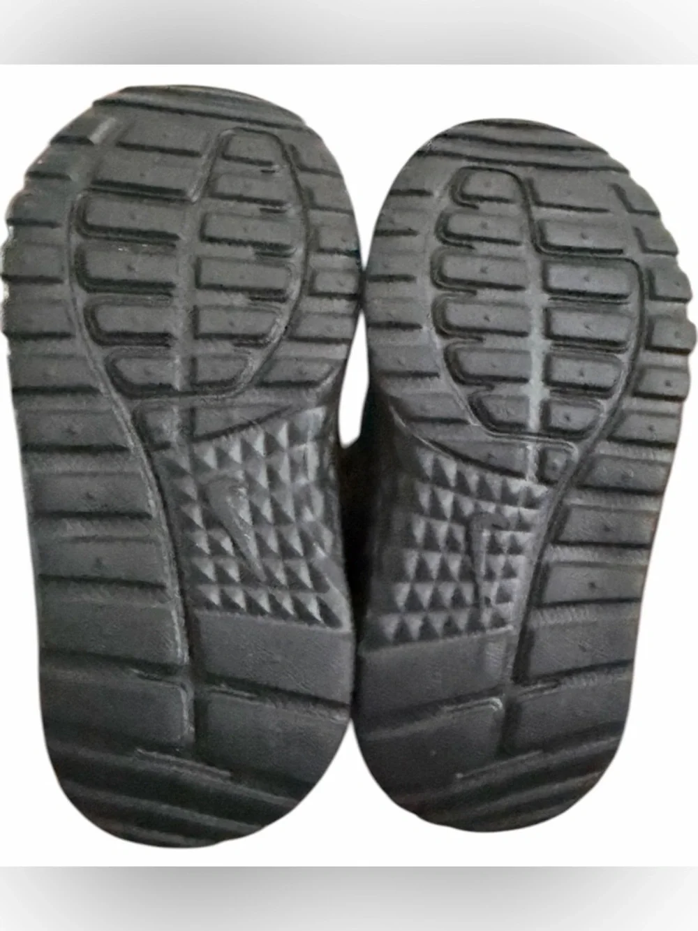 Nike Dual Fusion H2O Repel Toddler Sneakers Boots 7C baby toddler Black‎ Gray